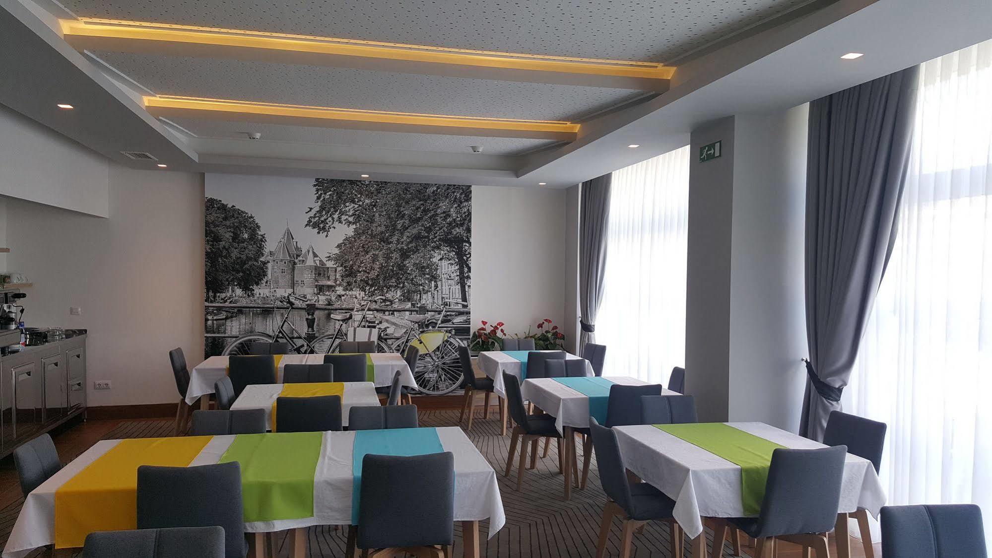 Hotel Grad Sarajevo Luaran gambar